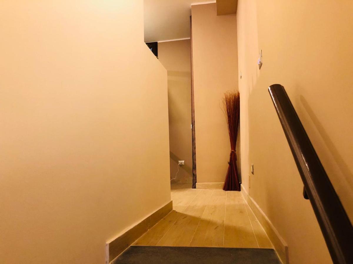 卡塔尼亚U Peri Alivu House别墅 外观 照片